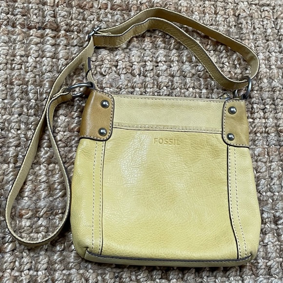 Fossil Yellow Leather Purse - Picture 1 of 8